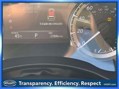 Certified 2023 Toyota Highlander XLE image 26