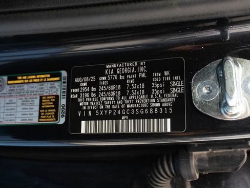 Used 2025 Kia Telluride LX image 34