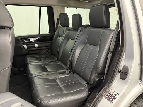 Used 2016 Land Rover LR4 HSE Silver Edition AWD/4WD image 29