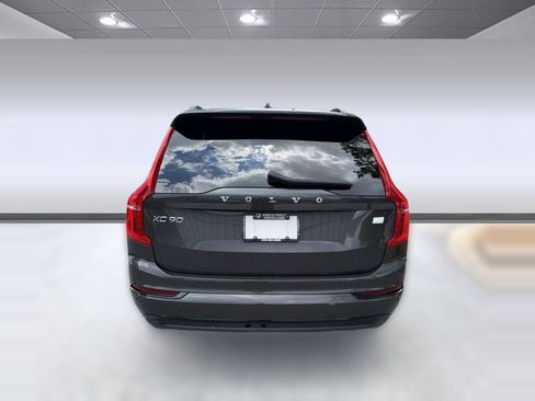 Certified 2023 Volvo XC90 T8 Ultimate AWD/4WD image 10