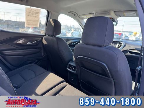 Used 2023 GMC Terrain SLE w/ Driver Convenience Package image 38