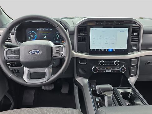 Used 2023 Ford F150 Lightning XLT AWD/4WD image 31