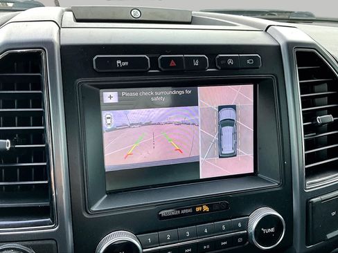 Used 2019 Ford Expedition Platinum RWD image 26