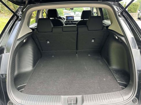 Used 2026 Honda HR-V LX image 8