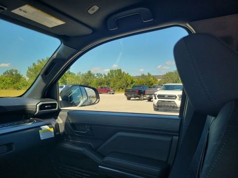 New 2025 Toyota Tacoma SR5 image 11