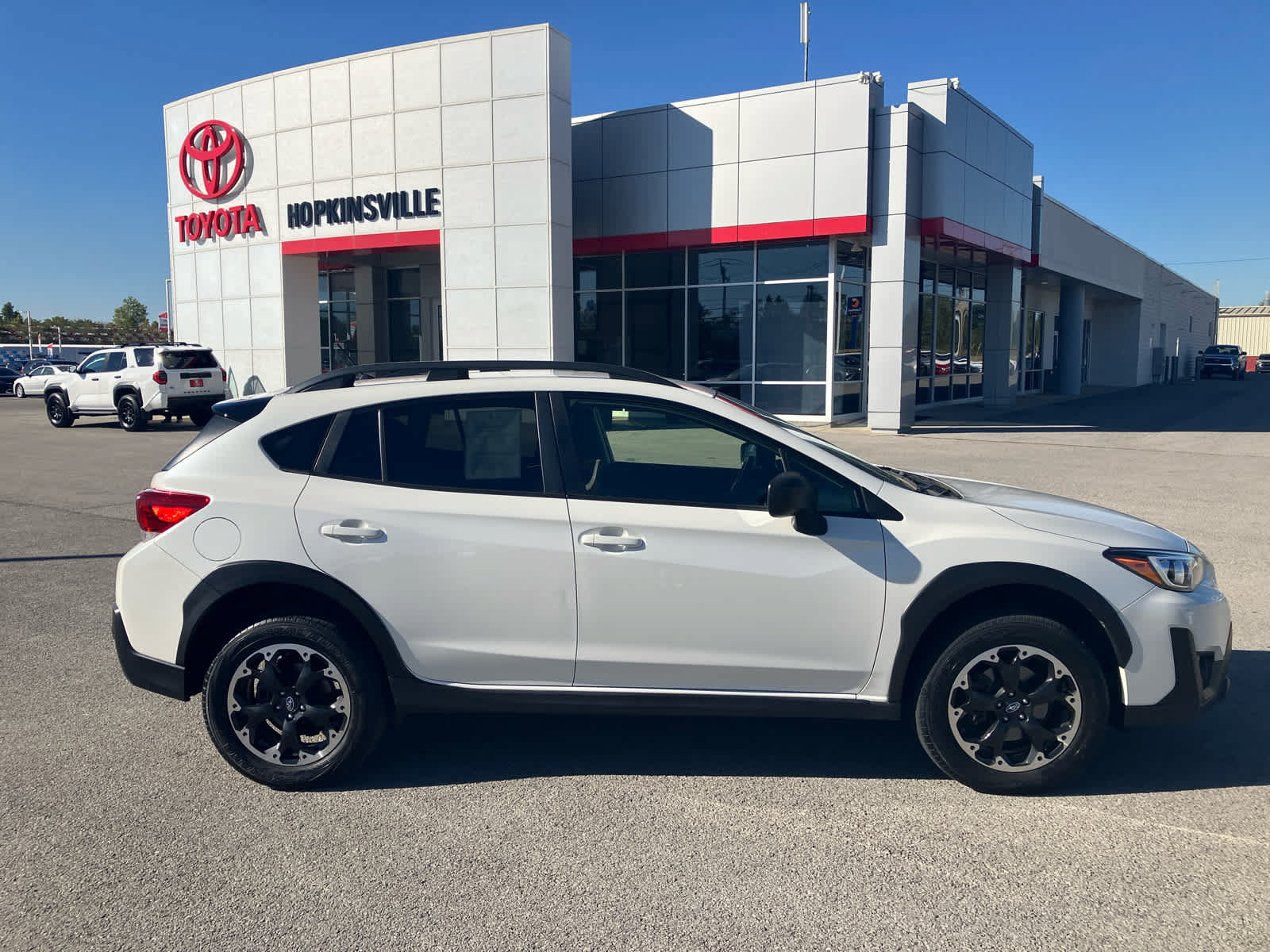 Used 2022 Subaru Crosstrek 2.0i AWD/4WD image 8