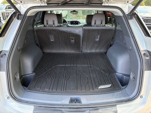 Used 2020 Chevrolet Blazer LT FWD image 18