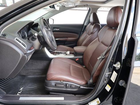 Used 2015 Acura TLX V6 w/ Technology Package FWD image 13