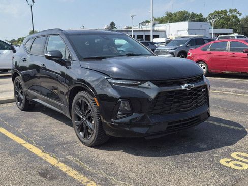 Used 2021 Chevrolet Blazer RS w/ Enhanced Convenience Package AWD/4WD image 2