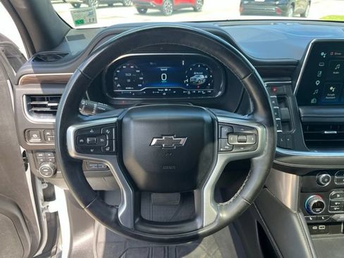 Used 2023 Chevrolet Tahoe Z71 w/ Z71 Off-Road Package AWD/4WD image 19