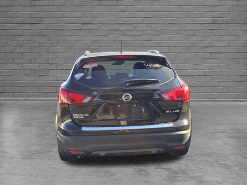 Used 2018 Nissan Rogue Sport SL w/ SL Premium Package AWD/4WD image 8