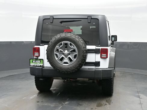 Used 2018 Jeep Wrangler Rubicon w/ Power Convenience Group image 5