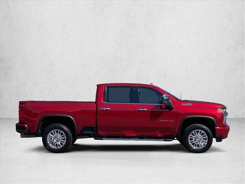 Used 2023 Chevrolet Silverado 2500 High Country w/ Z71 Off-Road Package AWD/4WD image 4