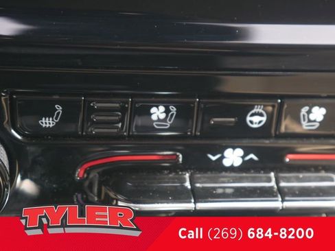 Certified 2022 Jeep Grand Cherokee Limited w/ Luxury Tech Group II image 33