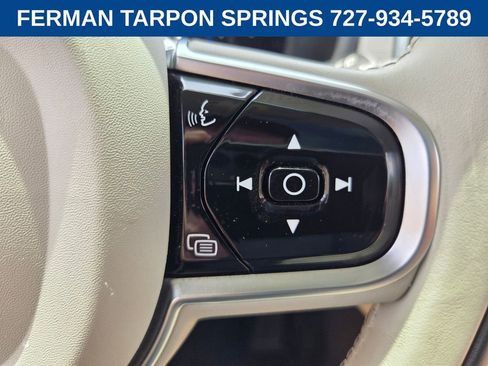 Certified 2023 Volvo XC90 B6 Ultimate w/ Protection Package Premier image 30