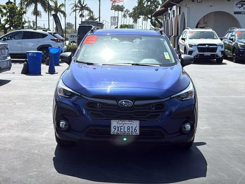 Certified 2025 Subaru Crosstrek 2.5i Premium AWD/4WD image 2
