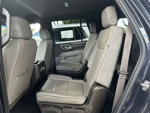 Used 2023 GMC Yukon SLT image 26