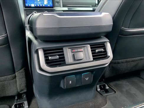 Used 2021 Ford F150 Platinum w/ Equipment Group 701A High image 73