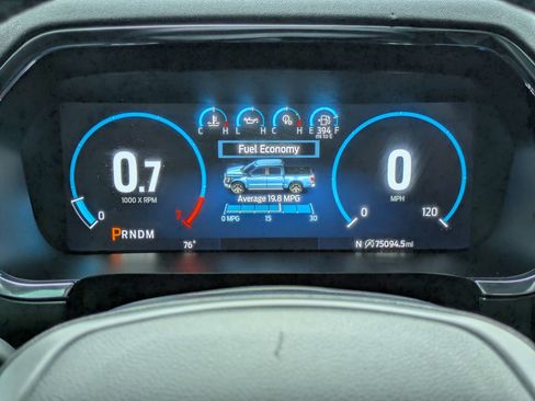 Used 2022 Ford F150 Lariat AWD/4WD image 17