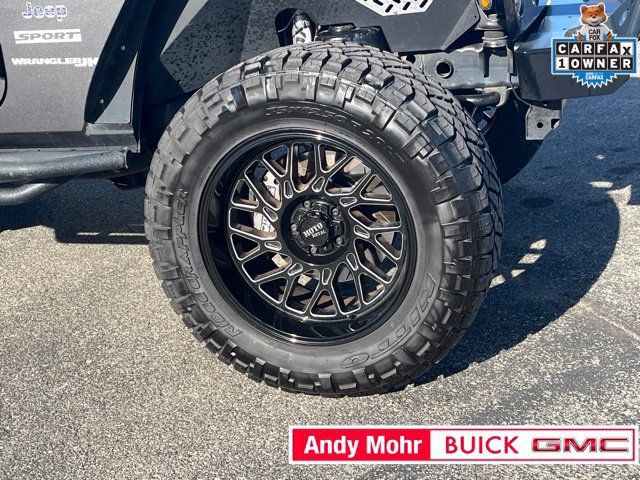 Used 2018 Jeep Wrangler Sport AWD/4WD image 14