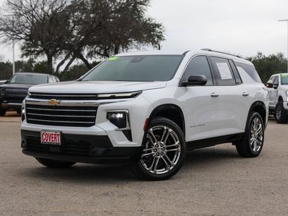 Used 2025 Chevrolet Traverse High Country