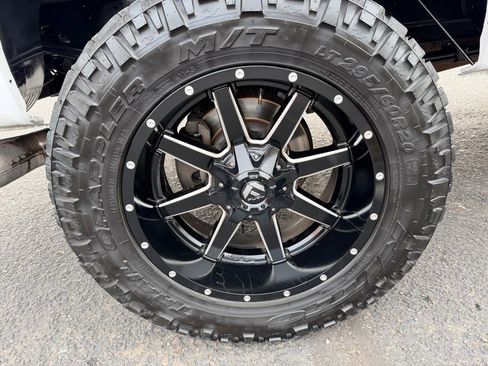 Used 2012 Ford F250 Lariat w/ Lariat Interior Pkg image 39