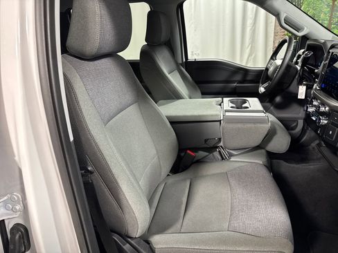 Used 2025 Ford F150 XLT w/ Equipment Group 301A Standard AWD/4WD image 28