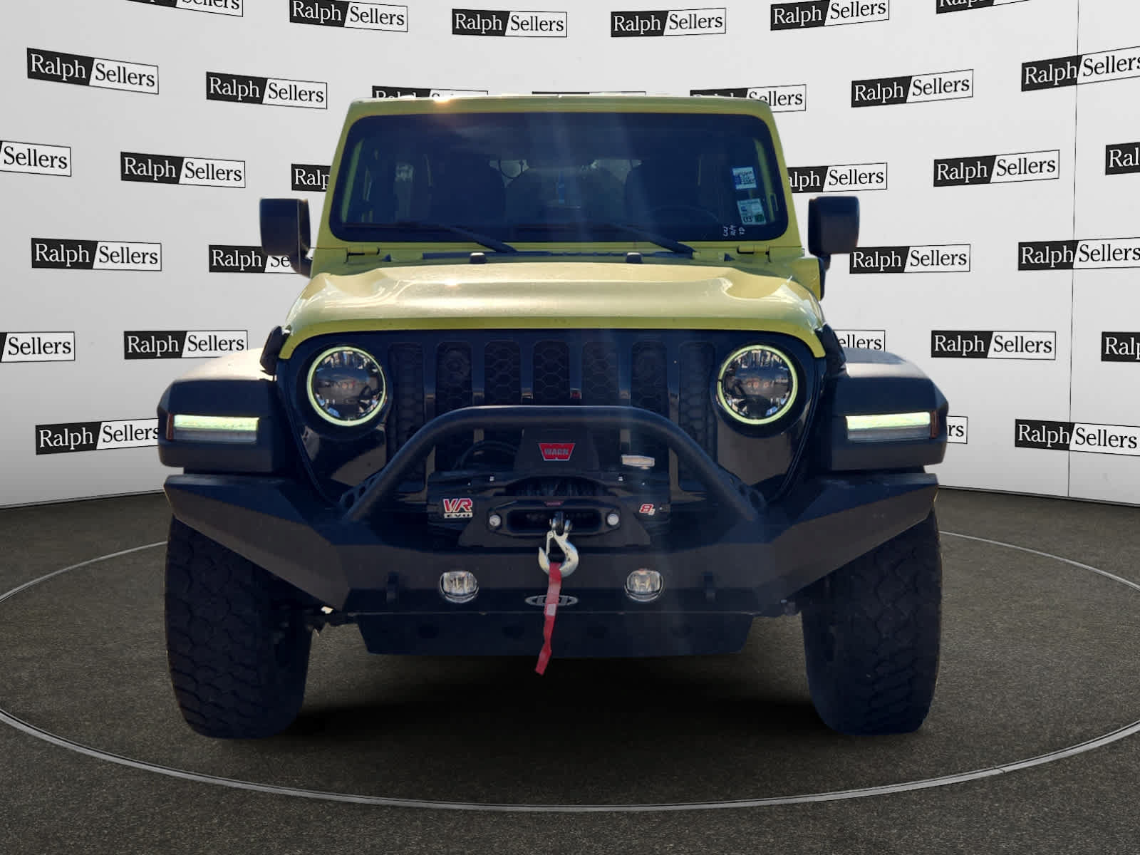 Used 2023 Jeep Wrangler Unlimited w/ Cold Weather Group AWD/4WD image 8