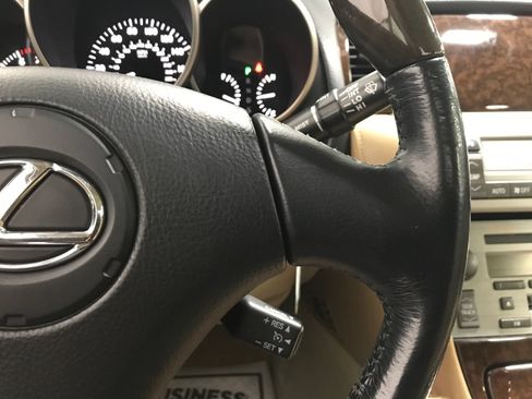 Used 2008 Lexus SC 430 Convertible RWD image 16