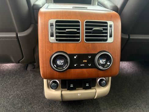 Used 2019 Land Rover Range Rover Long Wheelbase Supercharged image 21