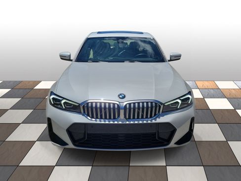 Used 2026 BMW 330i xDrive Sedan w/ M Sport Package AWD/4WD image 2