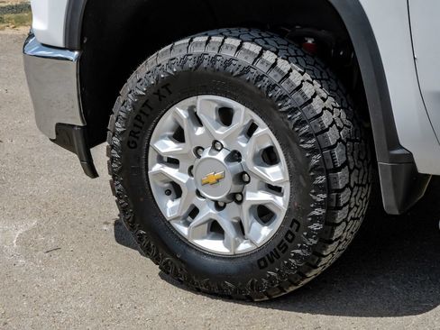 Used 2022 Chevrolet Silverado 2500 LT w/ Convenience Package AWD/4WD image 51