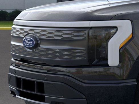 New 2025 Ford F150 Lightning Lariat image 17