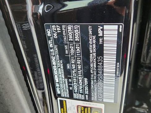 Used 2025 Mercedes-Benz GLE 450e 4MATIC image 63