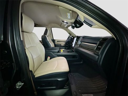Used 2022 RAM 3500 Limited image 21