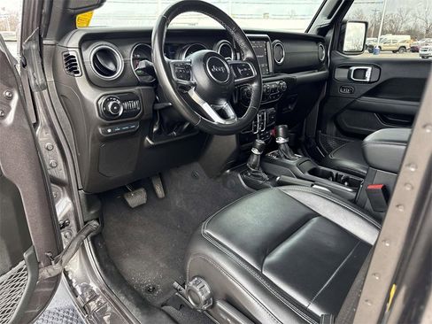 Used 2021 Jeep Wrangler Unlimited Sahara w/ Cold Weather Group image 9