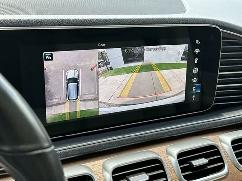 Used 2022 Mercedes-Benz GLE 350 image 26