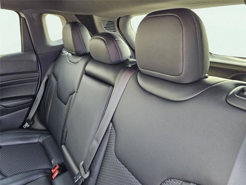 New 2026 Jeep Compass Latitude AWD/4WD image 31