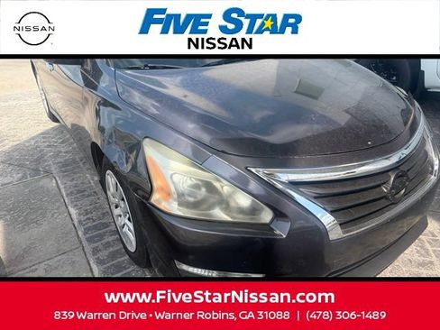 Used 2013 Nissan Altima 2.5 S FWD image 7