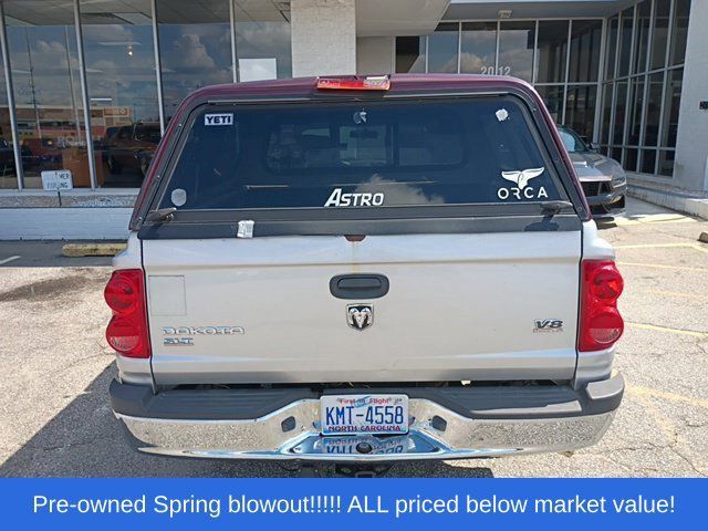 Used 2006 Dodge Dakota SLT RWD image 2