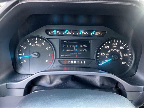 Used 2015 Ford F150 XL w/ Equipment Group 101A Mid RWD image 19