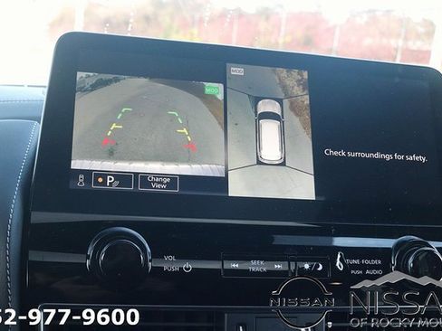 Used 2024 INFINITI QX80 Sensory image 30