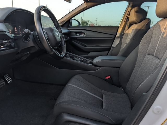Used 2020 Honda Accord Sport image 12