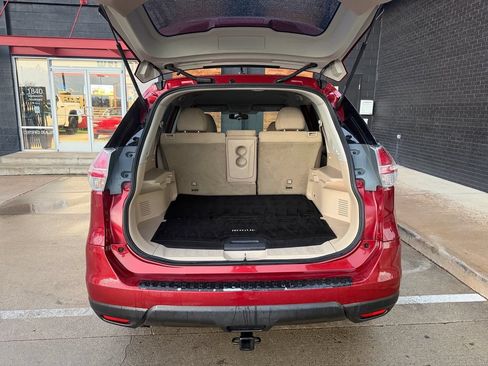 Used 2016 Nissan Rogue S AWD/4WD image 21
