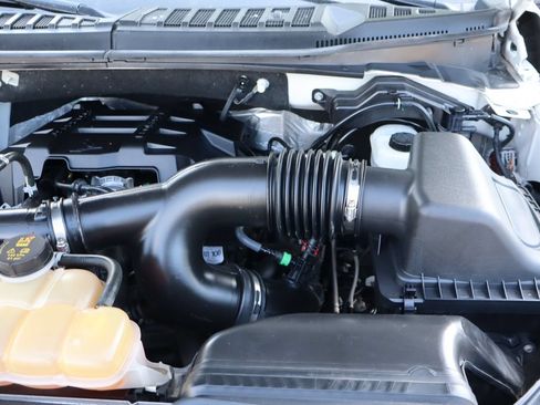 Used 2018 Ford F150 XL w/ Equipment Group 101A Mid AWD/4WD image 39