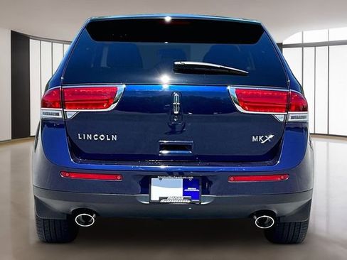 Used 2011 Lincoln MKX 2WD w/ 102A Rapid Spec Order Code image 5