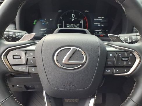 Used 2025 Lexus LX 700h Overtrail w/ Accessory Package (Z1) image 12