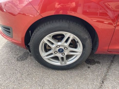 Used 2019 Ford Fiesta SE FWD image 11