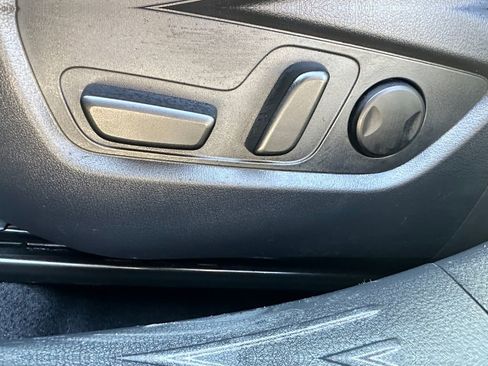 Used 2025 MAZDA CX-50 AWD 2.5 S w/ Premium Plus Pkg image 10