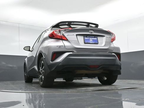 Used 2019 Toyota C-HR Limited FWD image 42
